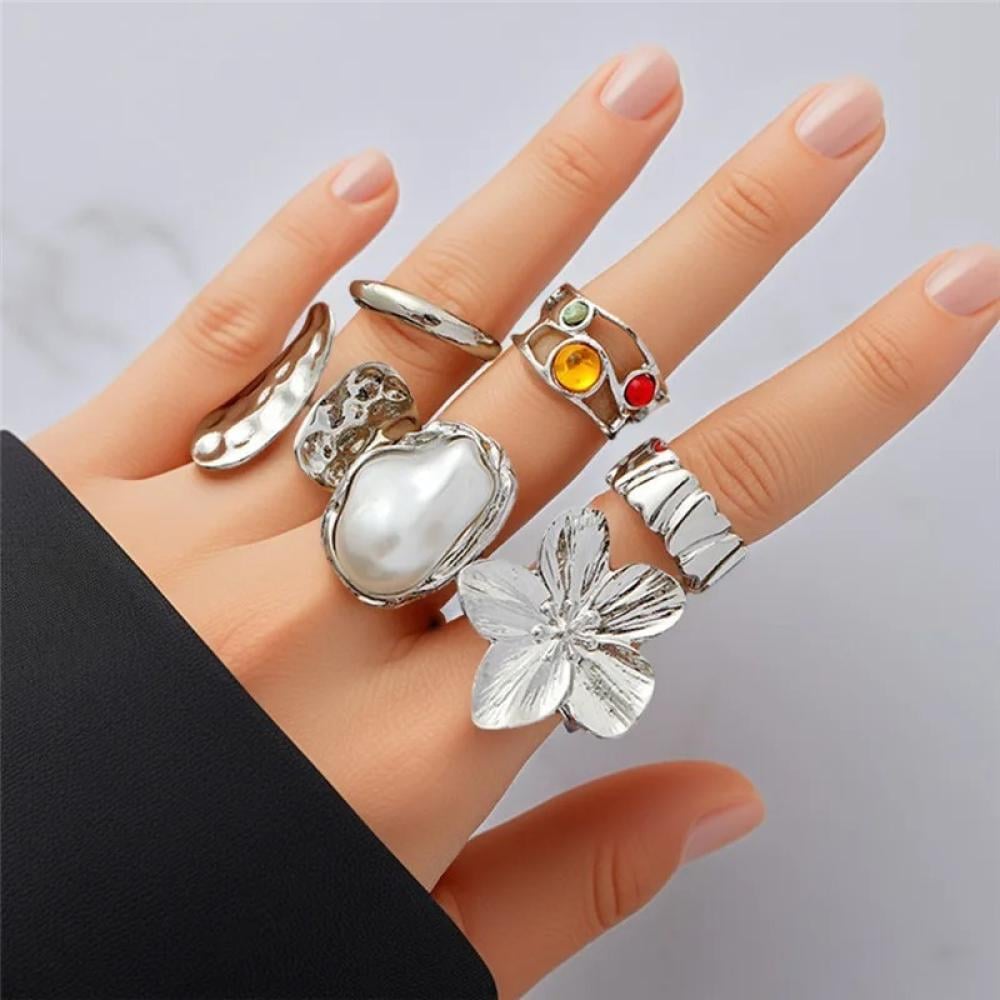 مجموعة خواتم معدنية هندسية كلاسيكية