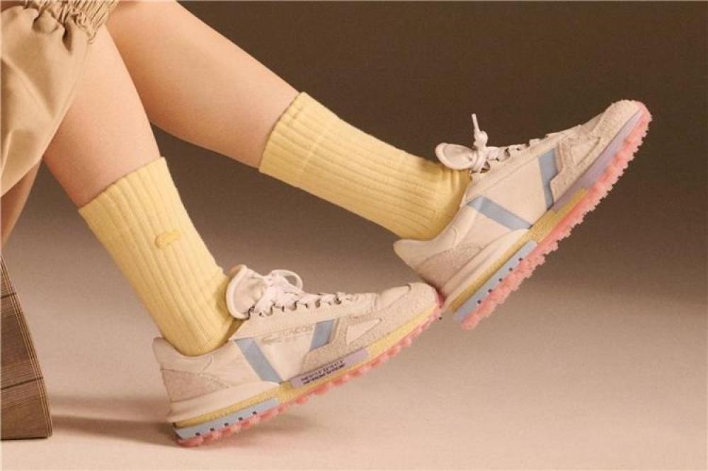 أناقتك تبدأ من قدميك: دليلك لاختيار الأحذية النسائية المثالية