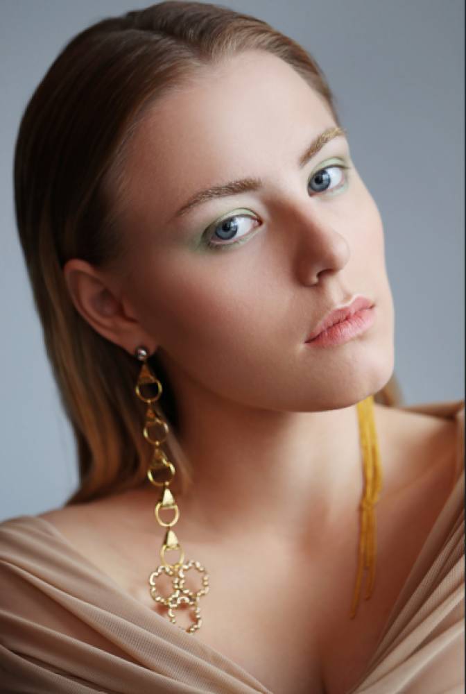 أسرار لاختيار المجوهرات المثالية لشخصيتك