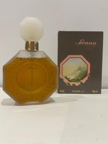 عطر باكوما سوان او دو تواليت للنساء 50 مل قديم