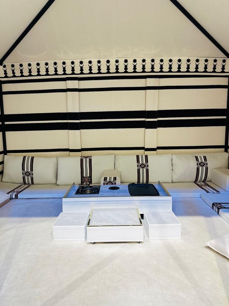 خيمة مجلس الشيخة