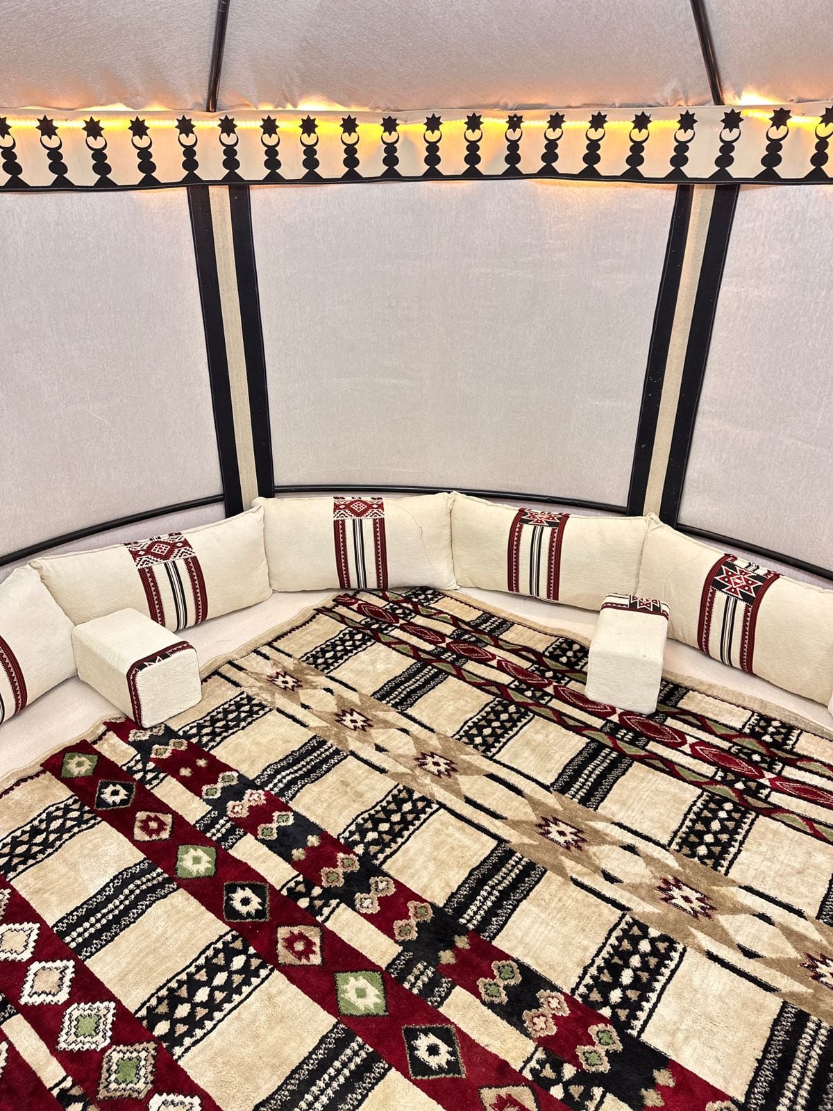 خيمة دائرية