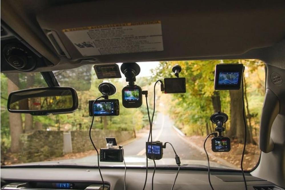 كاميرات الداش كام ، المواصفات الأساسية والاستخدامات المتعددة من أ الى ياء.