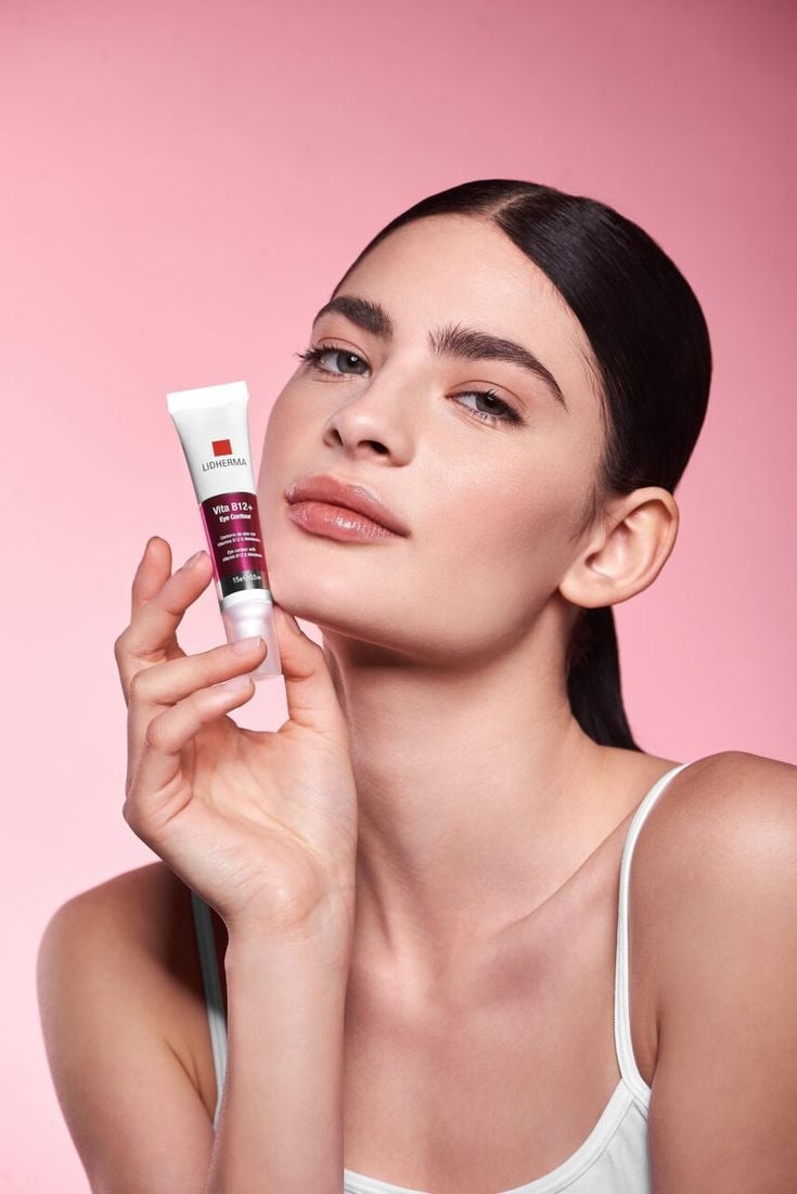 Face Makeup image