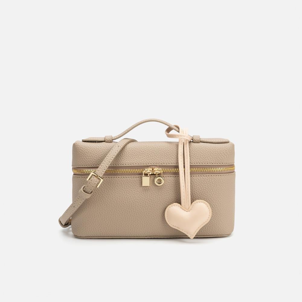 شنطة يومية بالوان مختلفة