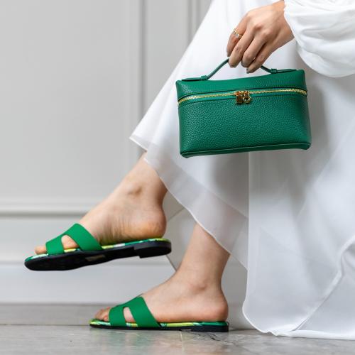 طقم كاجول باللون الاخضر