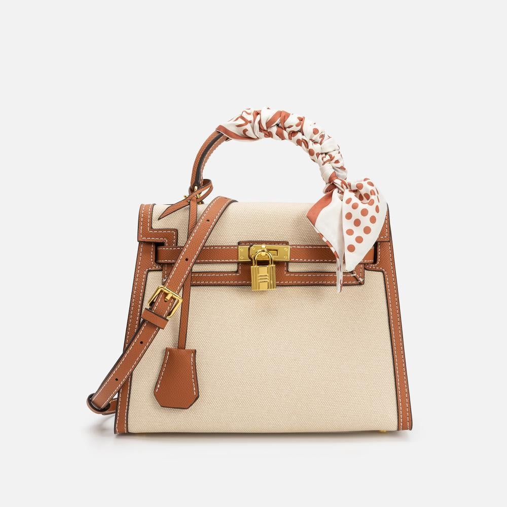 شنطة كلاسيك بالوان مختلفة