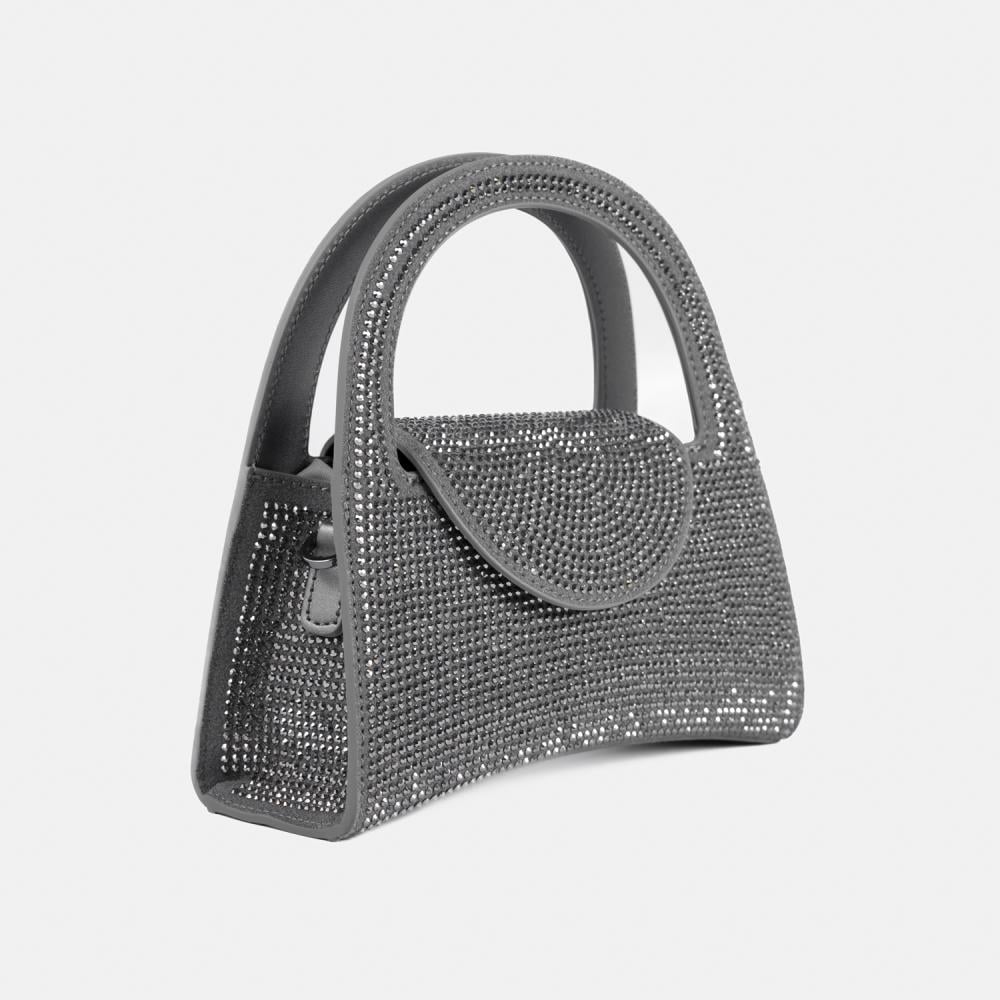 شنطة سهرة بألوان مختلفة