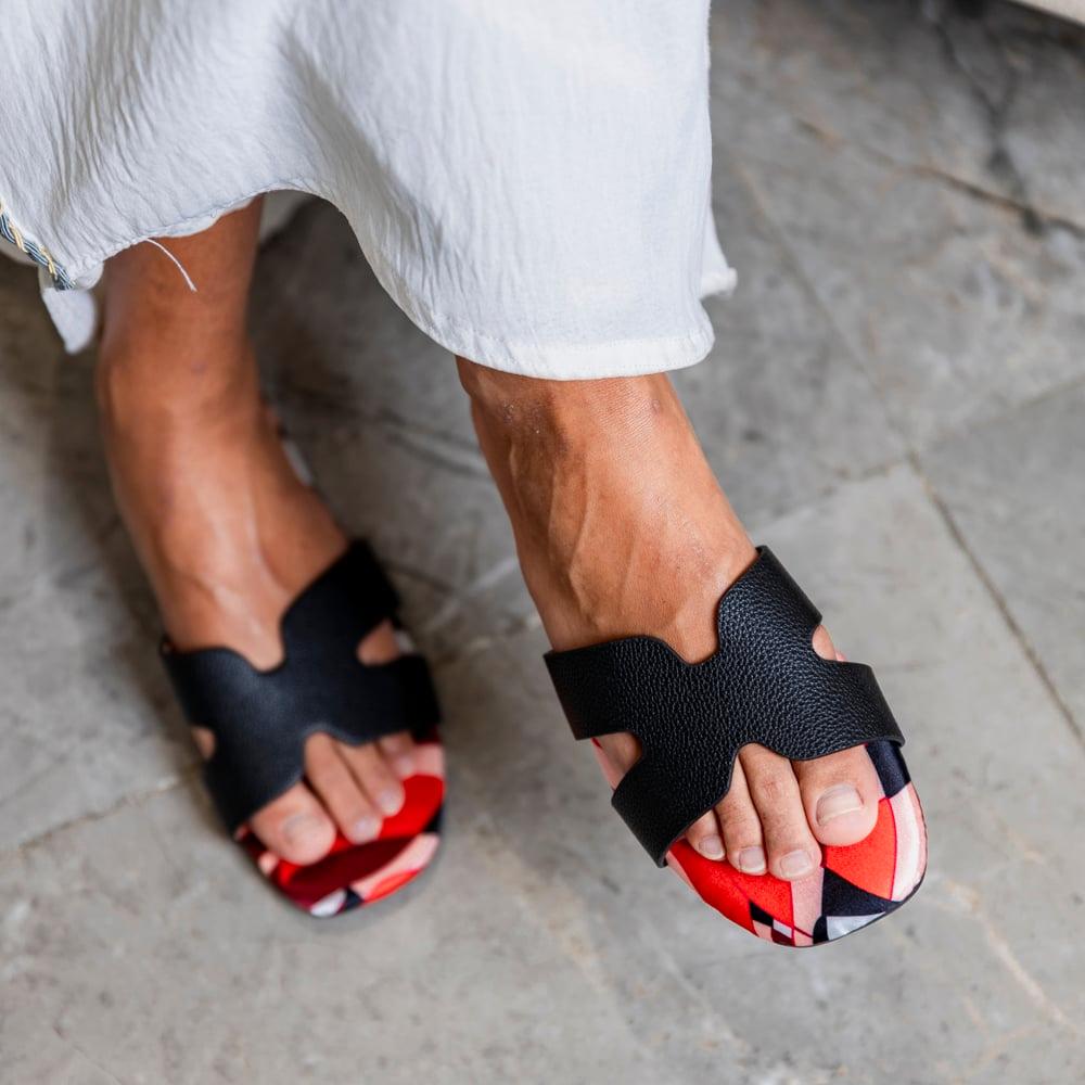 حذاء فلات يومي بالوان مختلفة