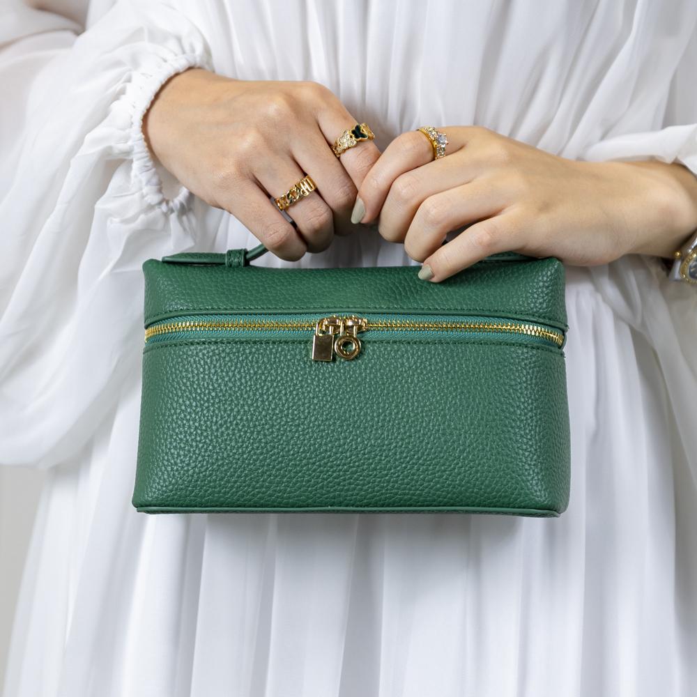 شنطة يومية بالوان مختلفة