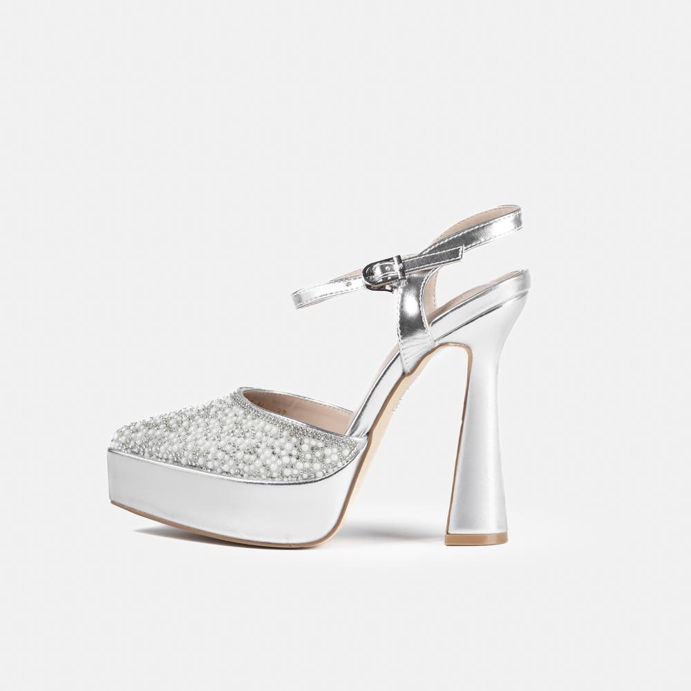 كعب سهرة ب اللون الفضي