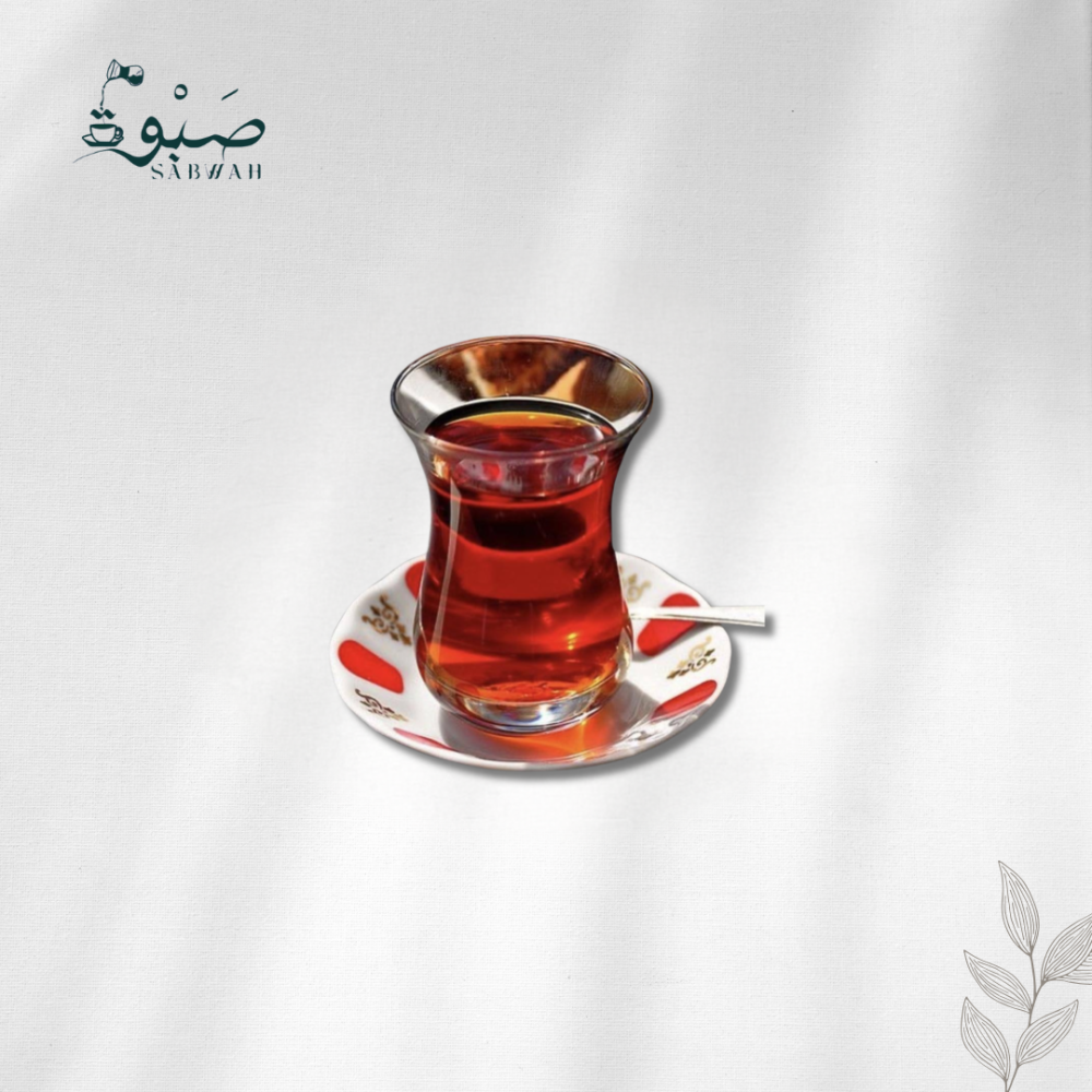 فنجان الشاي و الصحن التركي الشهير