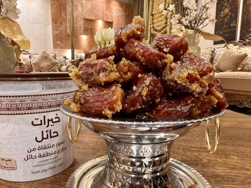 جلكسي فاخر (تعبئة يدوية) الوزن 1.5 كجم (تقريباً)