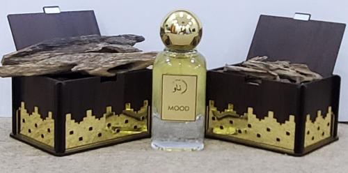 بكج العيد الرائع [ أوقيتين عود طبيعي وعطر مود الفا...