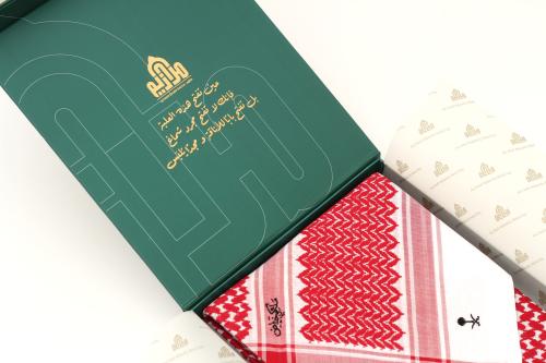 شماغ ملكي خاص دم الغزال