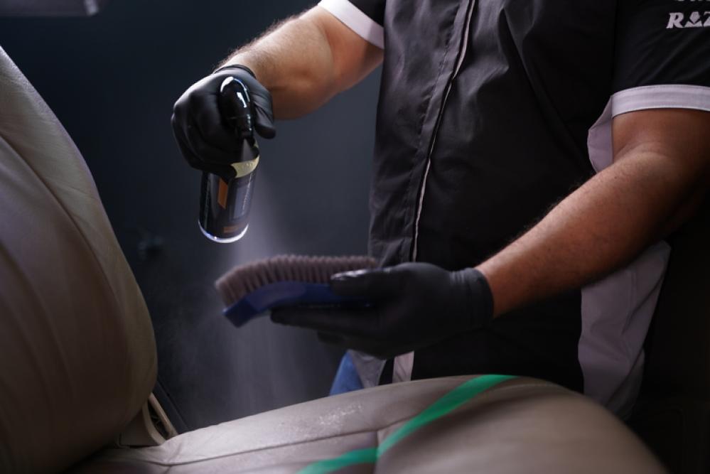 منظف الجلد منظف جلد السيارة