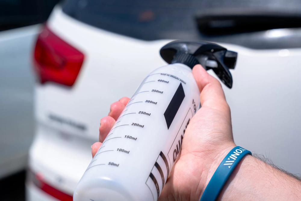 غرشة بلاستيك