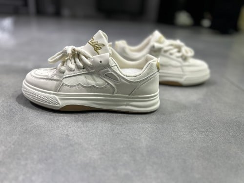 NGiY Sneaker 656