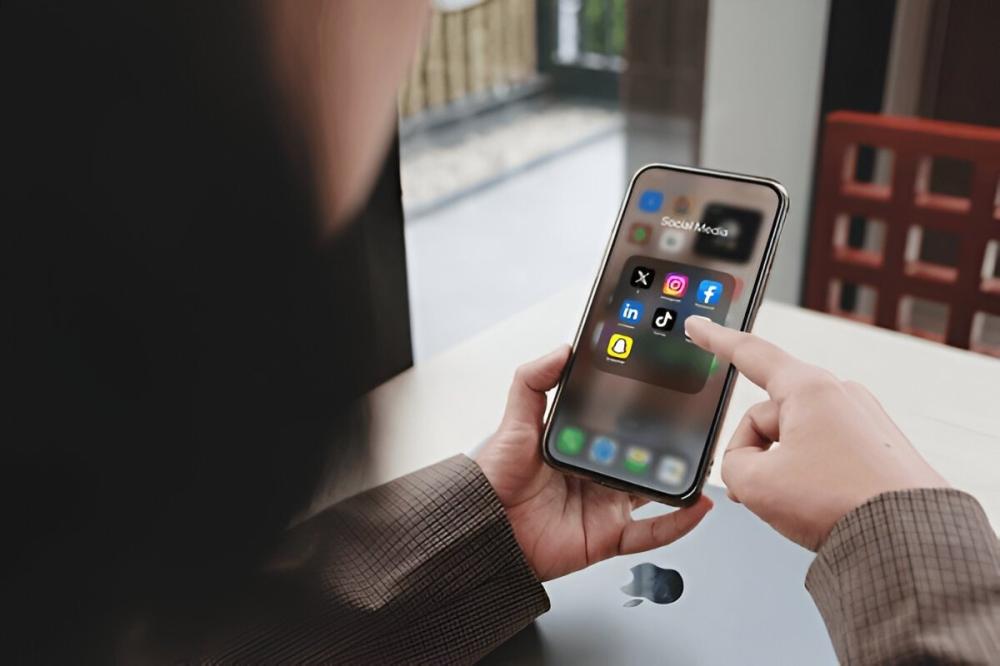 حساب تيك توك للربح للبيع
