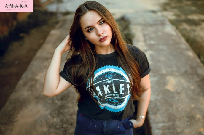 عدسات عيون ملونة من غمزة