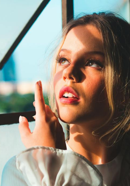 افضل عدسات لاصقة من ماركة امارا