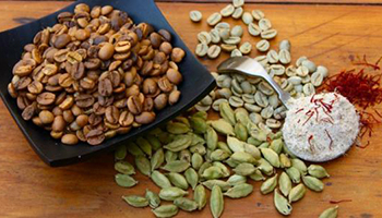 قهوة وهيل وزعفران