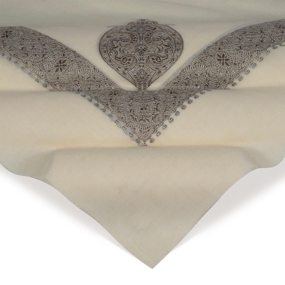 غترة ميرينو كشمير الشتوية أصدار 2025 لون بني على ذهبي