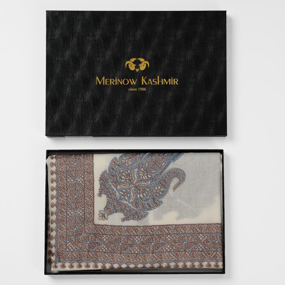 غترة ميرينو كشمير الشتوية أصدار 2025 ذهبي على ازرق