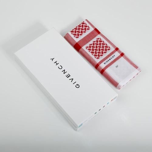 شماغ جيفنشي الرسمي إصدار 2023