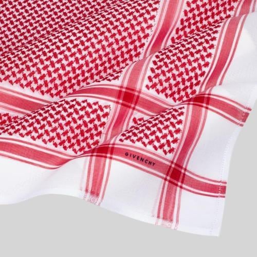 شماغ جيفنشي كلاسيك الاصدار الاخير 2025 صناعة انجليزية