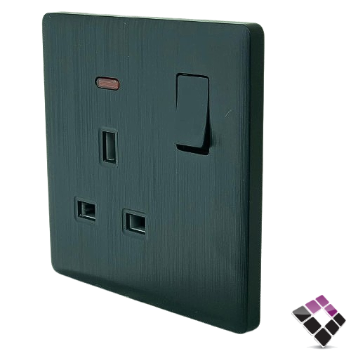 فيش مع مفتاح مفرد 13A موديل SLIM بيانو R.VISION الرائد العربي سعودي لون أسود رقم A2-B011-33