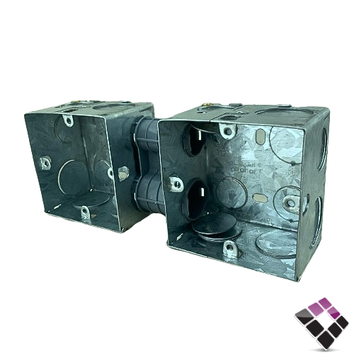 علبة حديد الفنار عميق 47ملم مجوز وصلة ملبوش بلاستيك مع مربط أرث أرضي نحاس  7×7×47mm