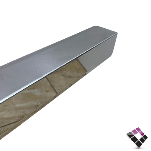 زاوية ركن المنيوم مربع DAR صيني لون كروم مقاس 3.5×3.5 سم طول 2.42 متر رقم SST35