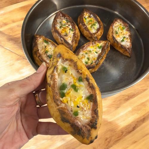 فطائر جبن وفلفل رومي