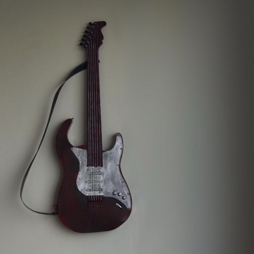 قيتار جداري ديكور GD-6