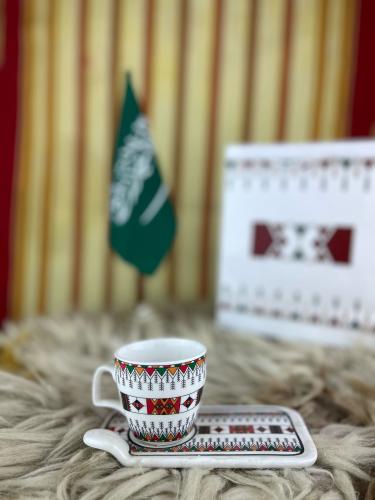 فنجال قهوة اسبرسو بالنقش العسيري