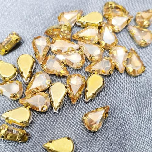 فصوص كريستال بقاعده شكل دمعه مقاس 13×8 ملم