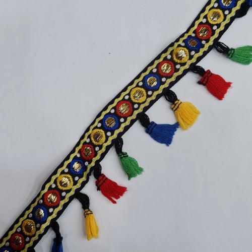 كلفه شعبية ملونة