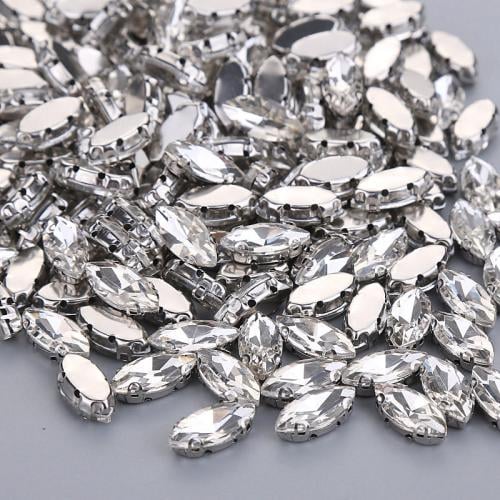 فصوص كريستال بقاعده شكل معين مقاس 12×6 ملم