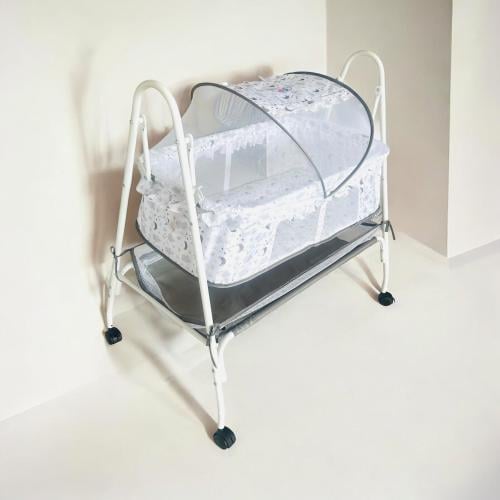 سرير وهندول اطفال