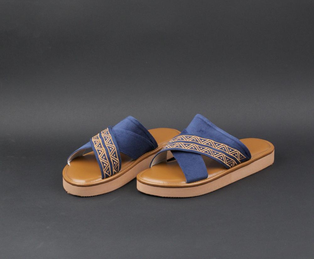 حذاء رجالي بدون اصبع كحلي غامق - بني