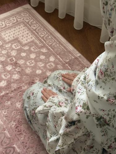 طقم صلاة مشجر - سحاب