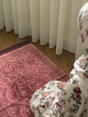 طقم صلاة مشجر - سحاب