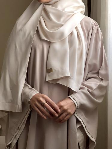 شرشف صلاة بيج كلوش  - سحاب