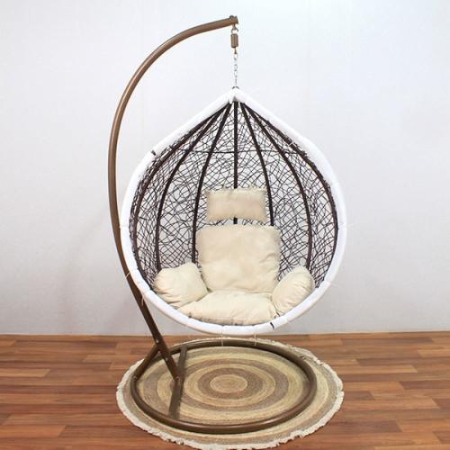 كرسي مرجيحة بني