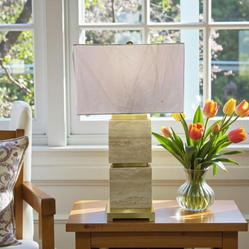 أباجورة كهربائية