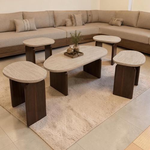 طقم طاولات بيضاوي 4 + 1