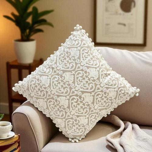 مخدة ديكور 45 سم هندي