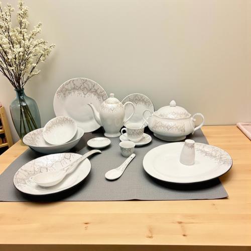 طقم عشاء سيراميك 70 قطعة