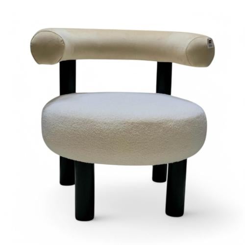 كرسي قماش بوكليت أبيض